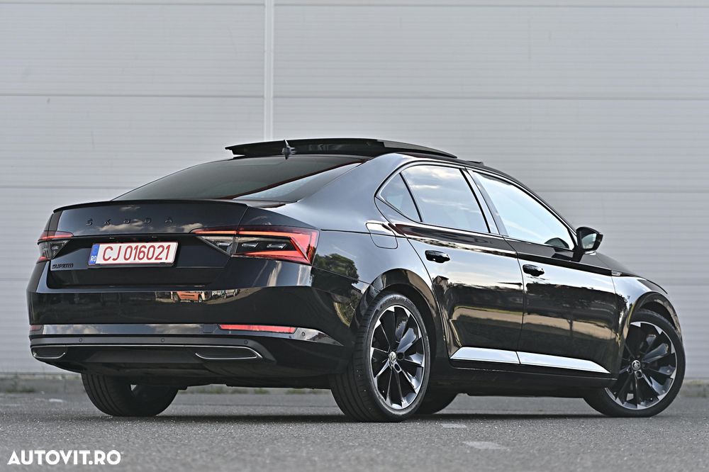Skoda Superb 2.0 TDI DSG Sportline - 9