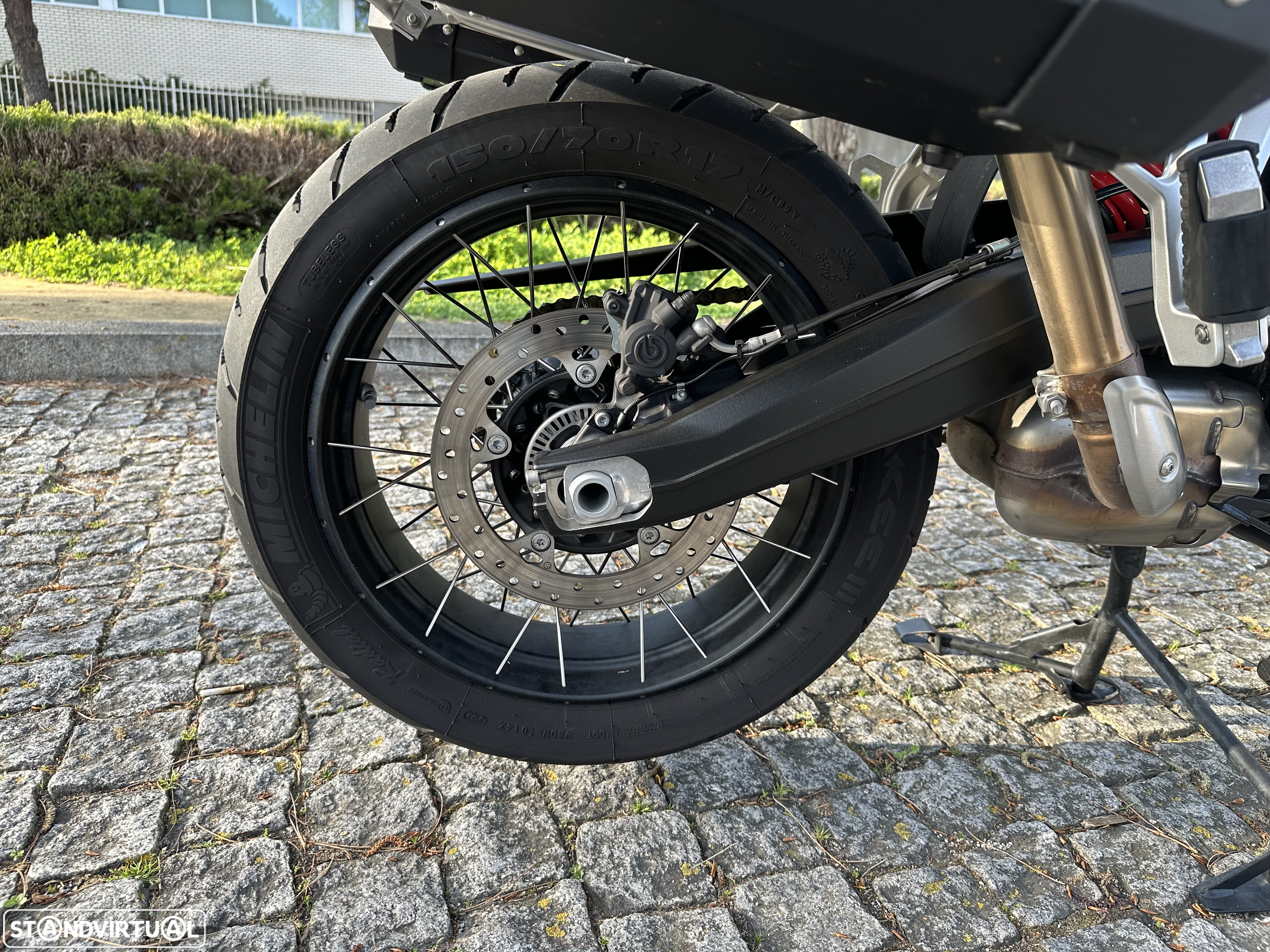 BMW F 850 GS Adventure Triple Black - 12