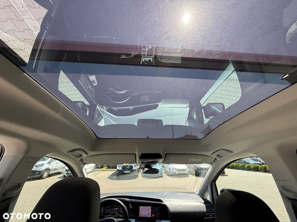 Ford Tourneo Connect Grand - 26