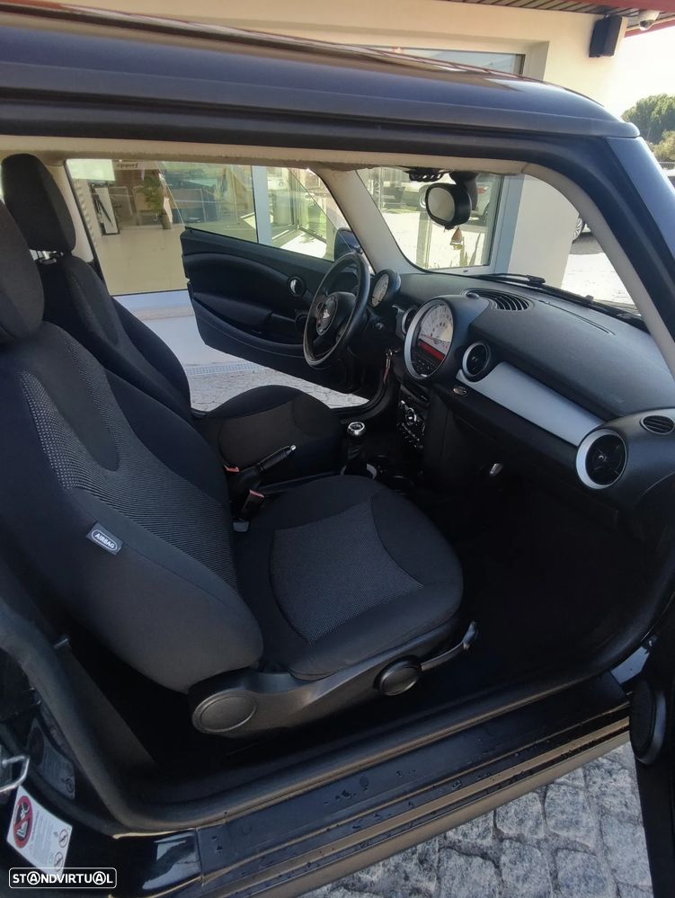 MINI Coupé Cooper SD - 37