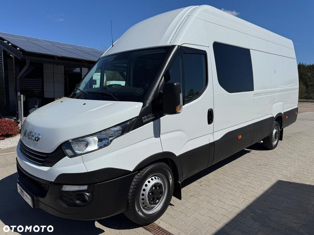 Iveco Daily 35S18 ‼️Hi-Matic Brygadowy 7 osobowy‼️Brygadówka‼️Doka‼️Tylko 57 tyś km Salon PL jak nowy