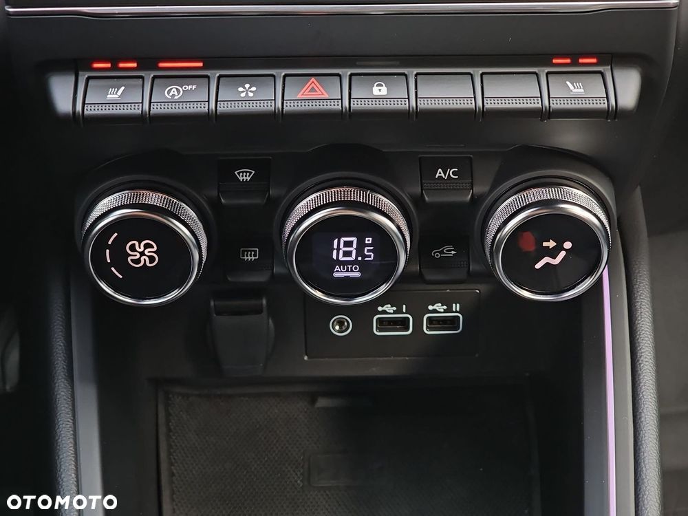 Renault Clio 1.0 TCe Techno - 19