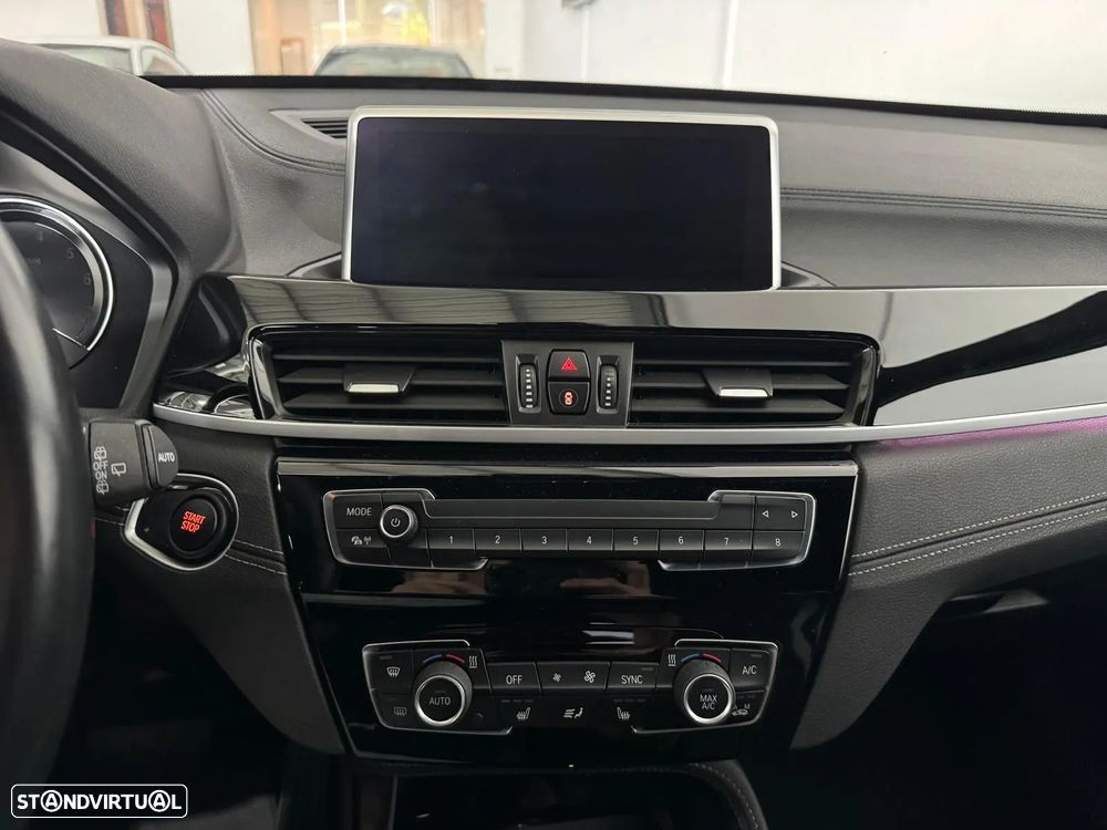 BMW X1 25 e xDrive Pack M - 17