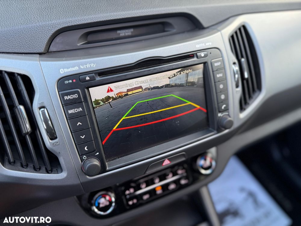 Kia Sportage 1.7 DSL MT 4x2 PREMIUM - 23