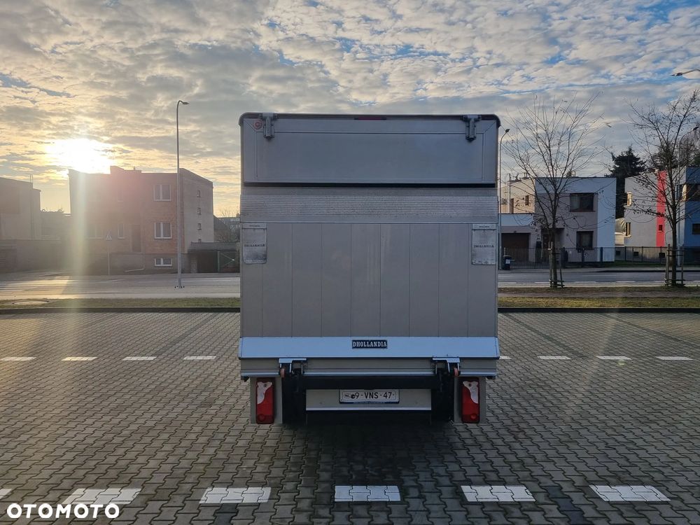 Volkswagen Crafter - 12