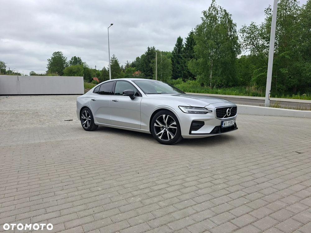 Volvo S60 T4 R-Design - 9