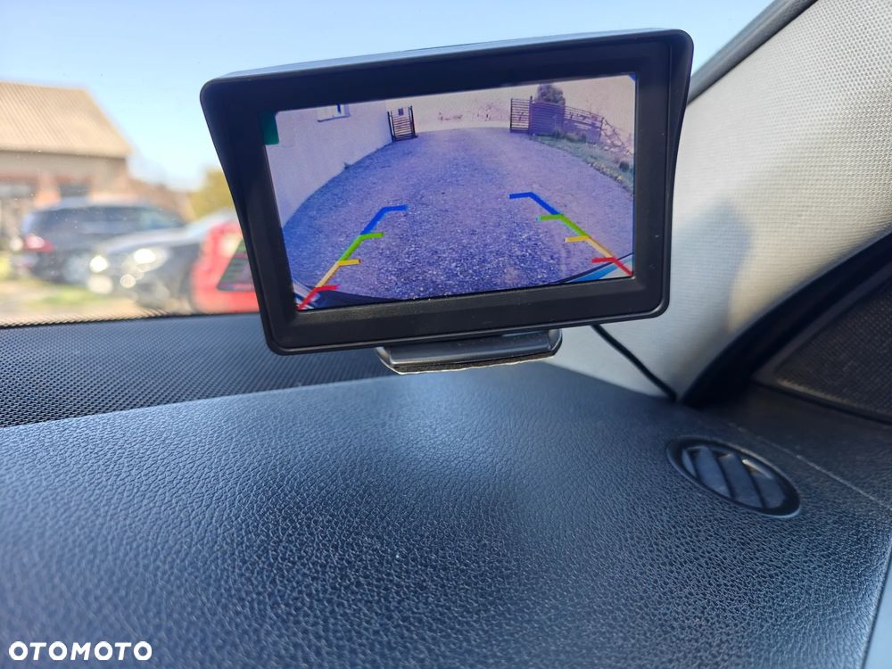 Mercedes-Benz Klasa C 180 Kompressor Classic - 16