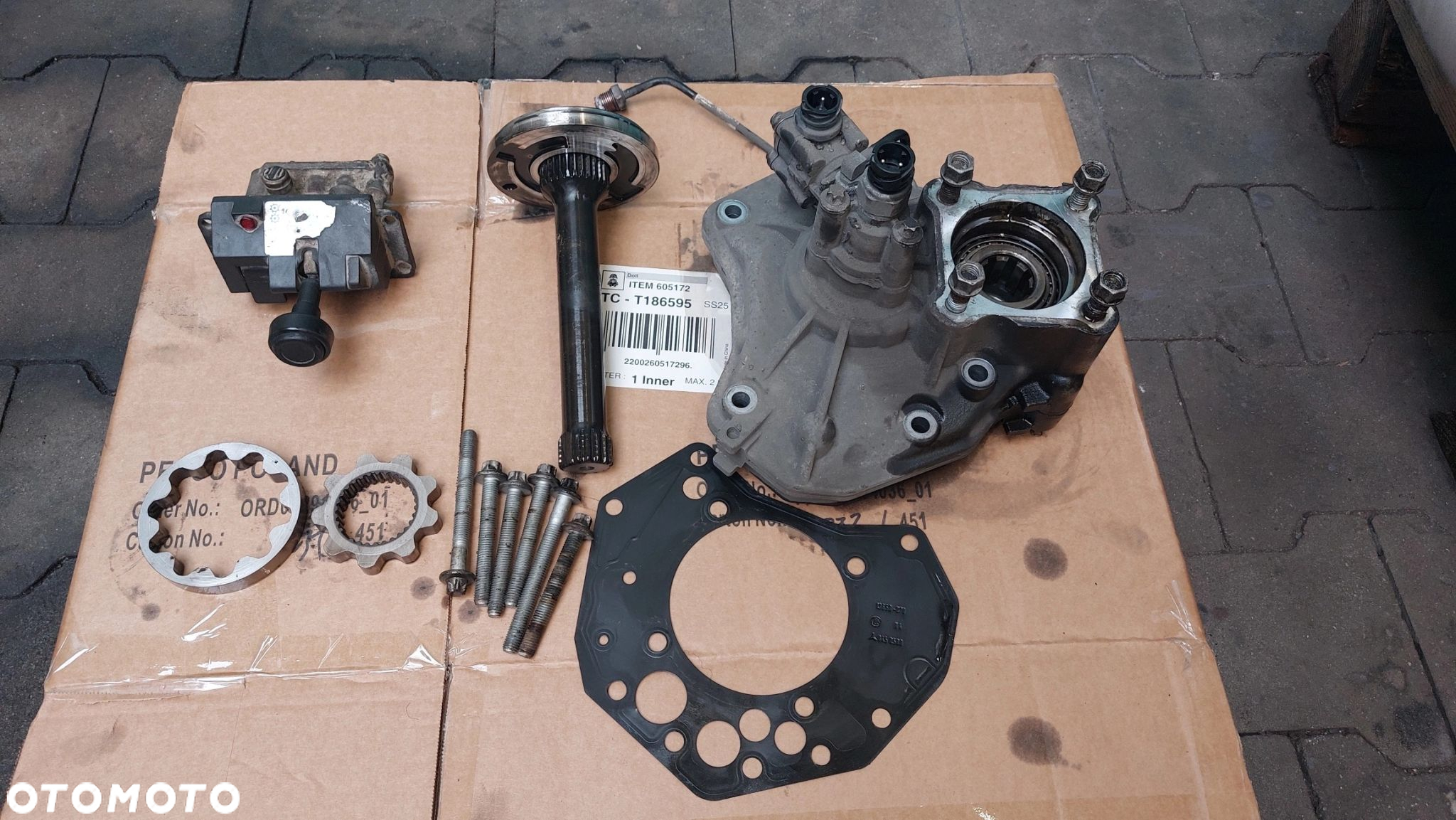 MERCEDES ACTROS MP4 EURO 6 HYDRAULIKA POMPA WAŁEK HYVA - 2