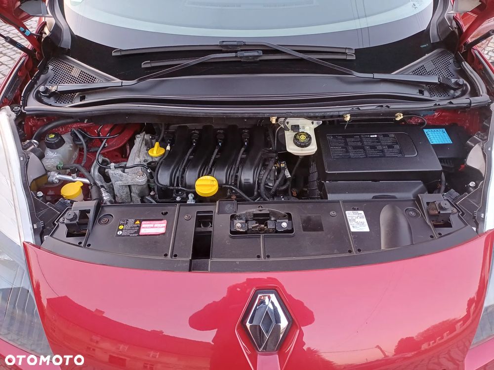 Renault Scenic 1.6 16V 110 Authentique - 7
