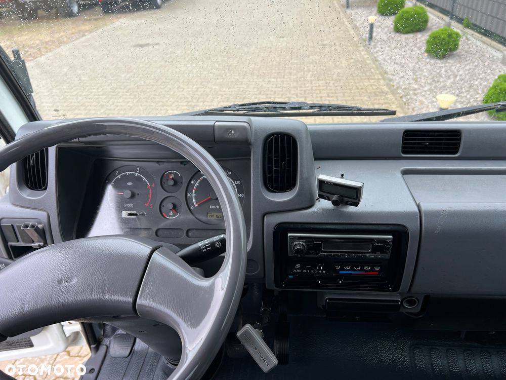 Nissan Cabstar - 28
