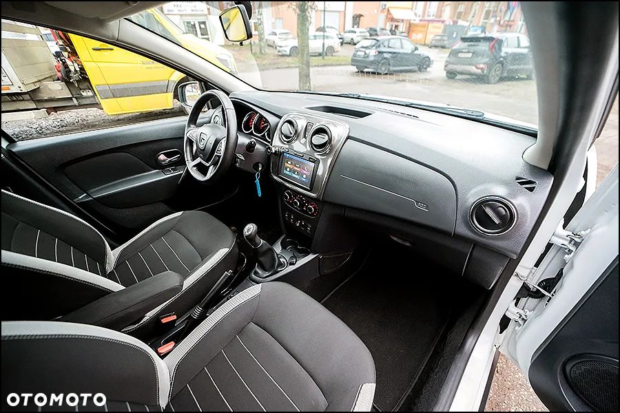 Dacia Sandero Stepway - 19
