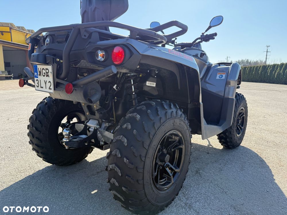 Can-Am Outlander Max - 4