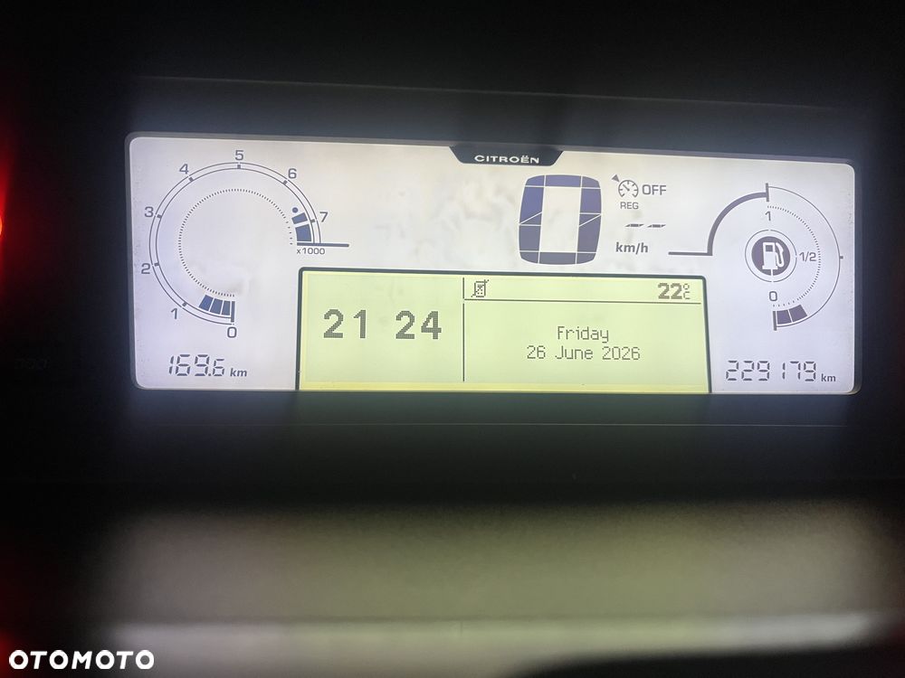 Citroën C4 Grand Picasso 1.8 16V Style - 14