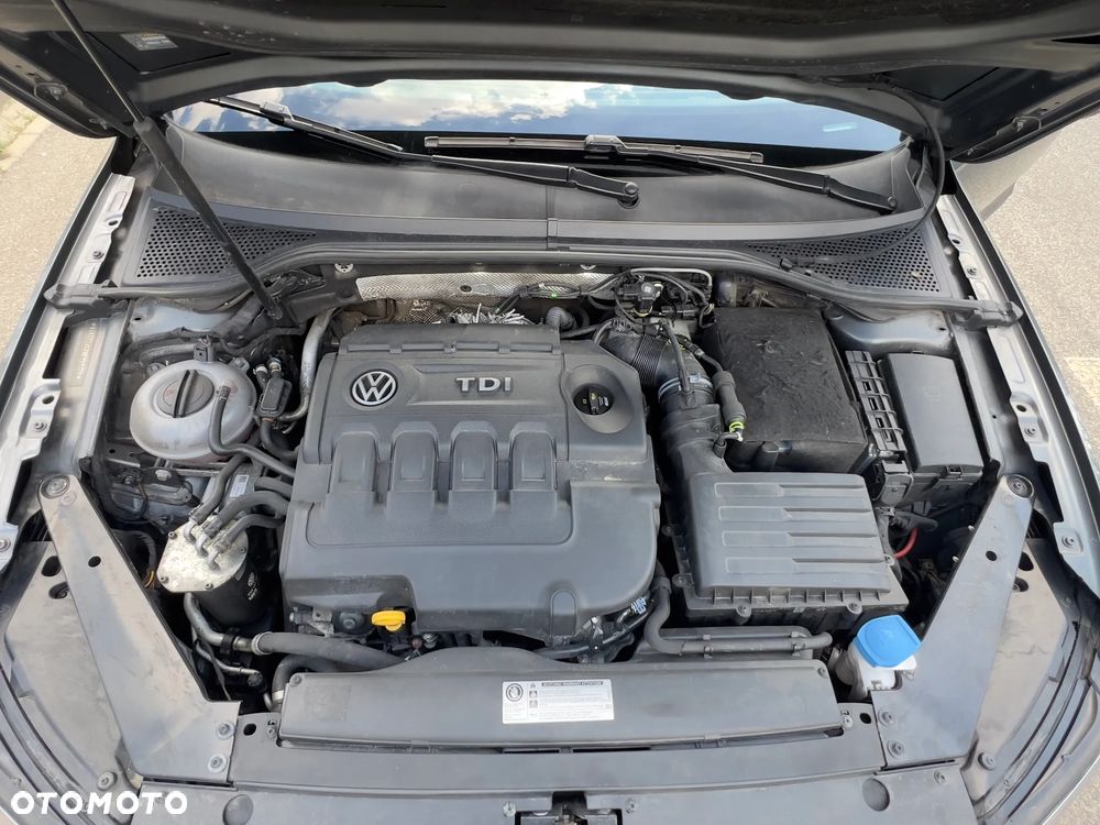 Volkswagen Passat 2.0 TDI BMT Comfortline DSG - 19