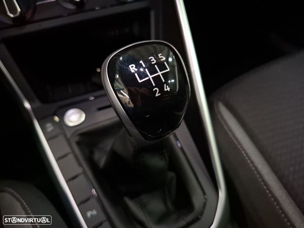 VW Taigo 1.0 TSI Urban - 18