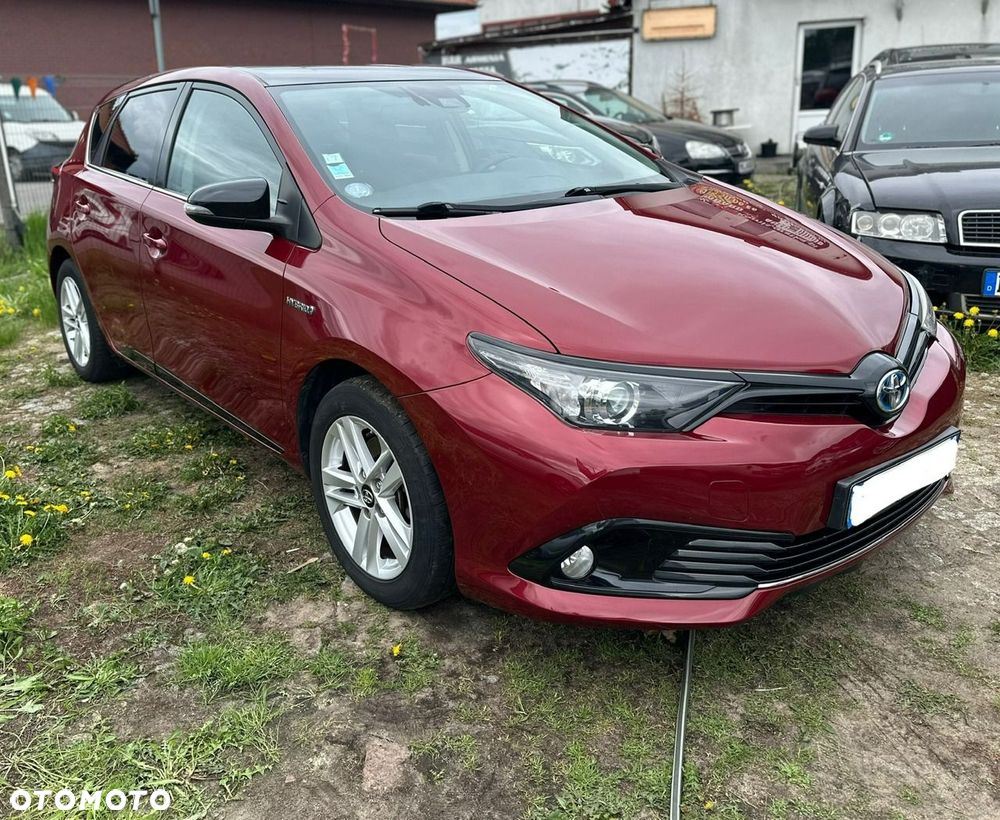 Toyota Auris - 1