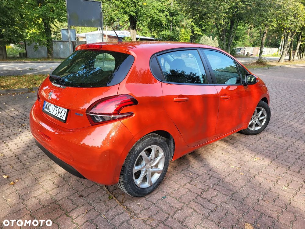 Peugeot 208 1.2 PureTech Active - 5