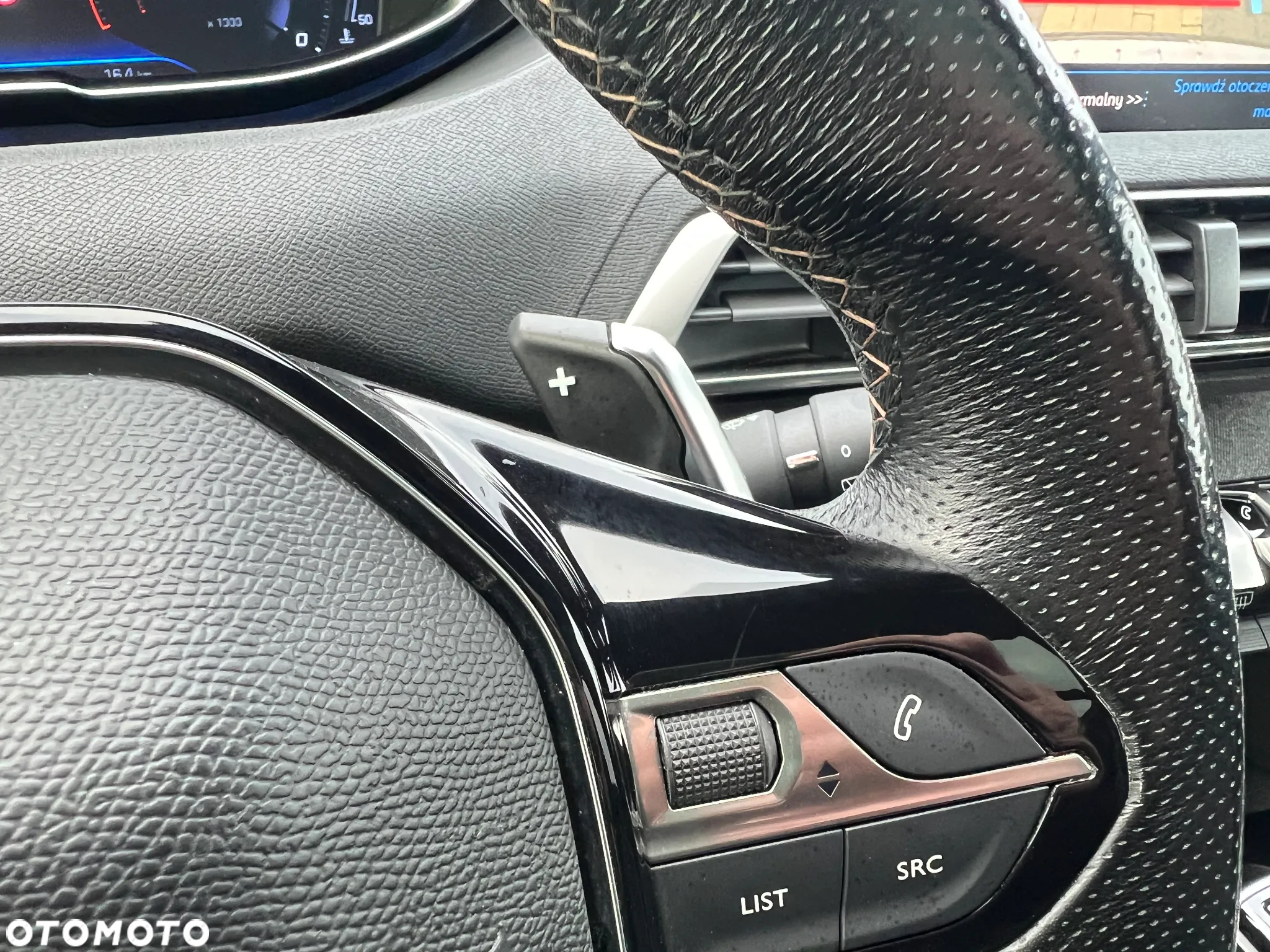 Peugeot 5008 1.5 BlueHDi GT S&S EAT8 - 33