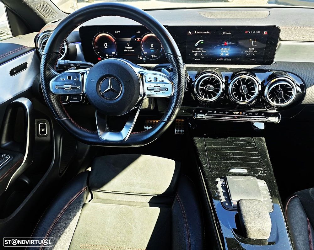 Mercedes-Benz CLA 250 - 16