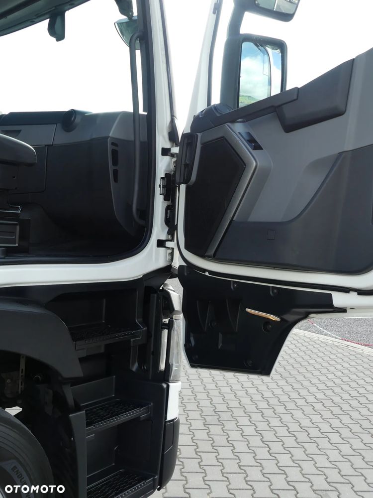 Renault T480 13L / EURO 6 / STANDARD /  SUPER STAN / - 23