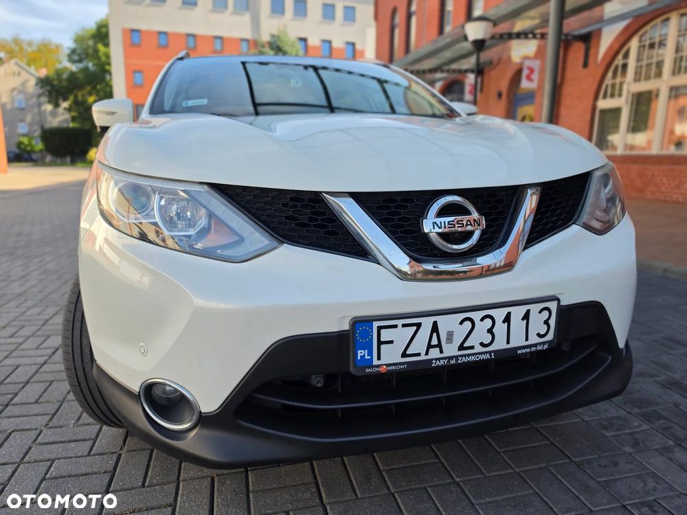 Nissan Qashqai - 1