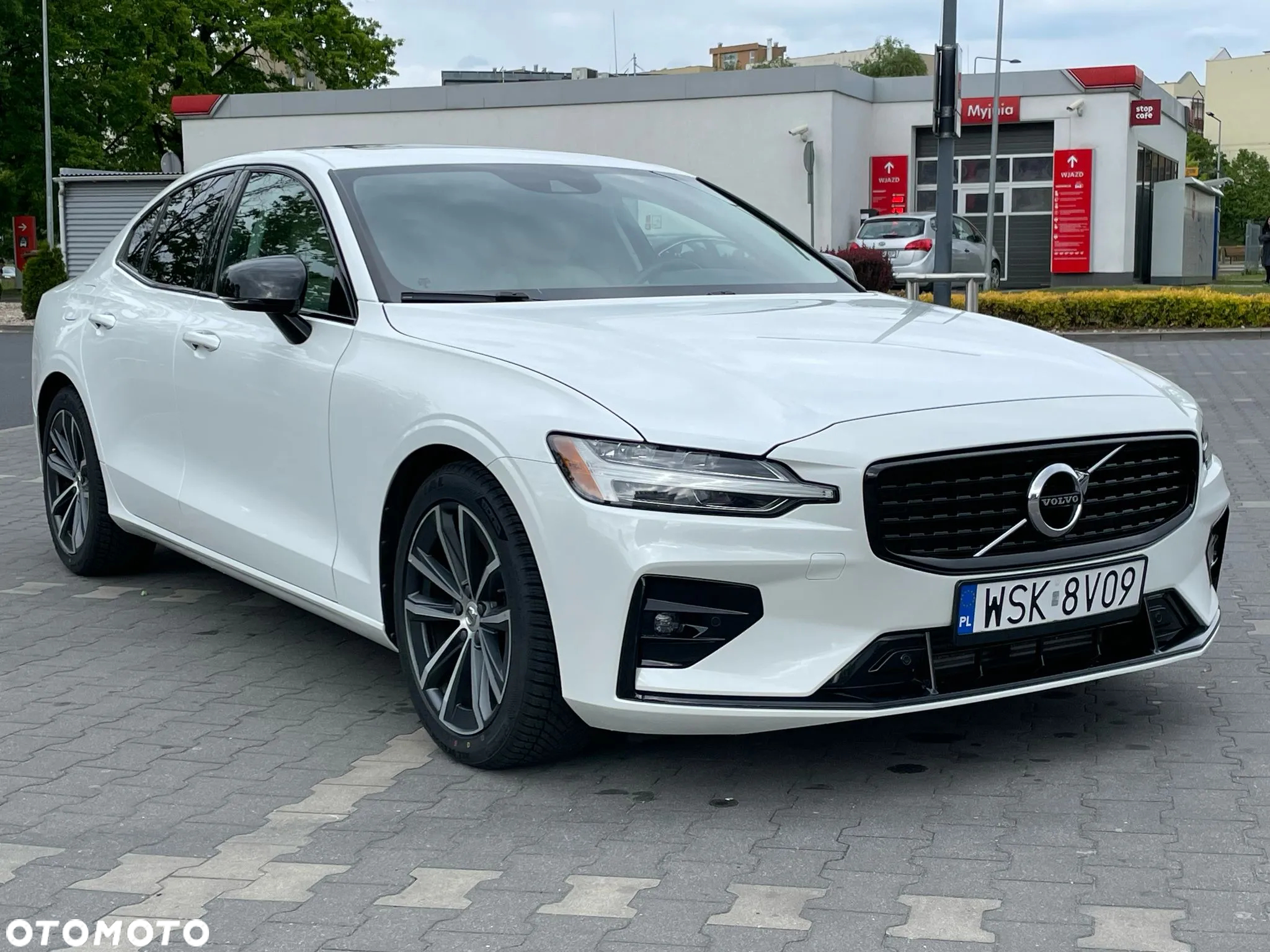 Volvo S60 T5 AWD R-Design - 9