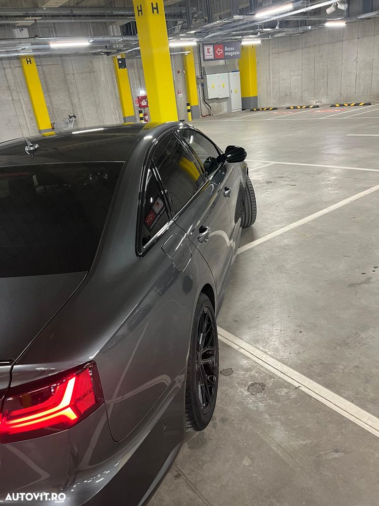 Audi A6 2.0 TDI Ultra S tronic - 5