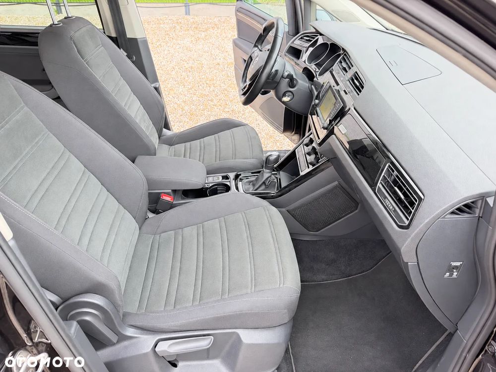 Volkswagen Touran 1.8 TSI BMT Highline DSG - 6