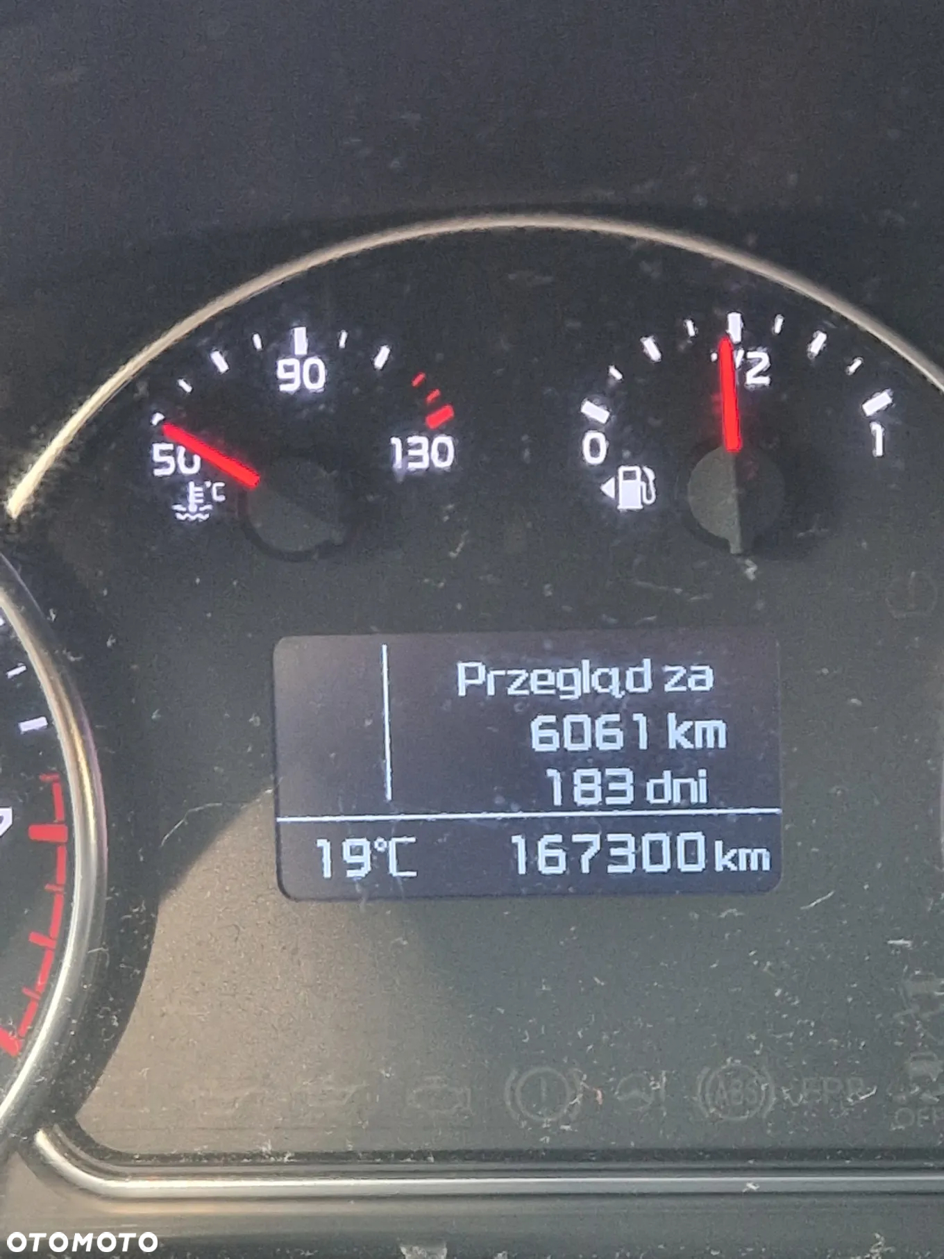 Kia Carens 1.6 GDI L - 11