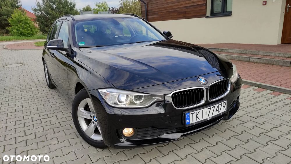 BMW Seria 3 320d DPF Edition Sport - 4