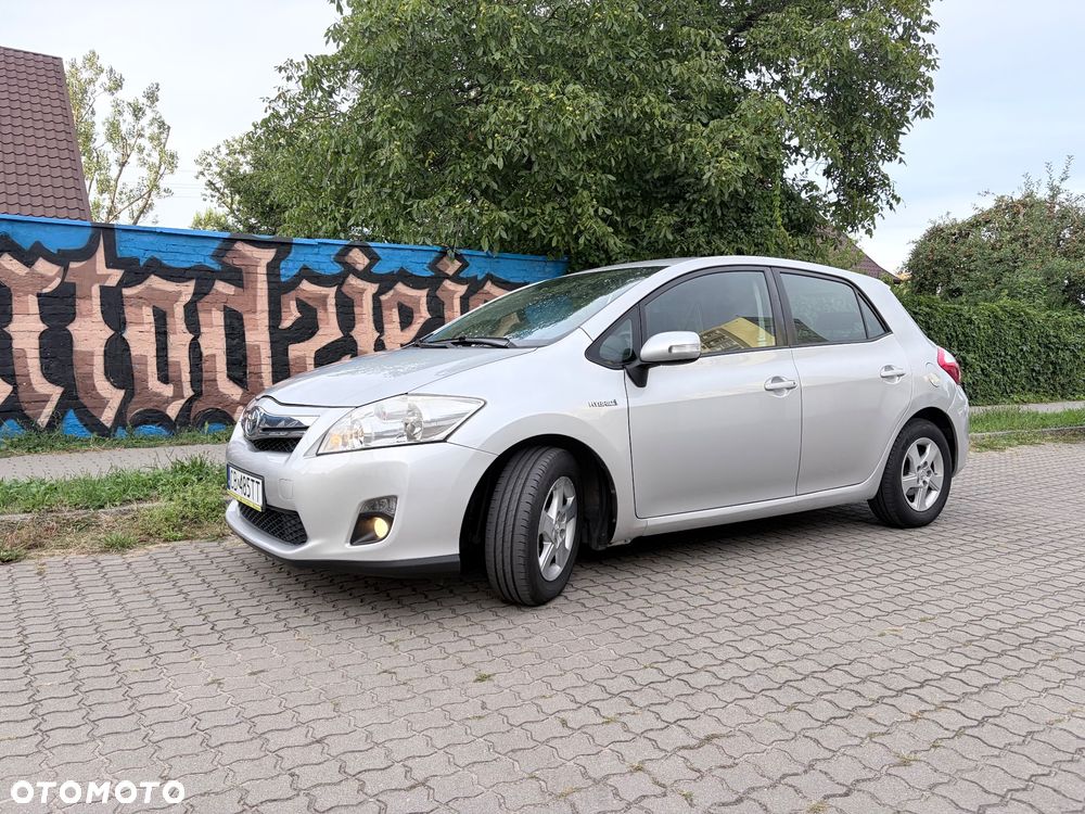 Toyota Auris - 1