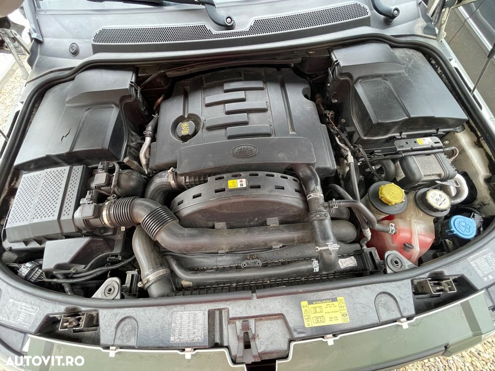 Land Rover Discovery 3.0 TD HSE Aut. - 6