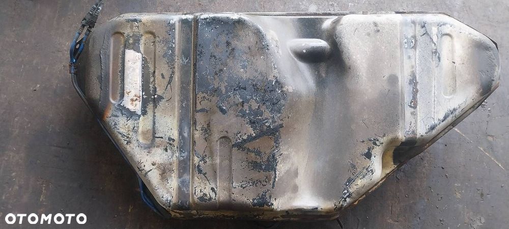 BAK ZBIORNIK PALIWA + POMPKA METALOWY OPEL VECTRA B 1.6 16V 90467291 - 3