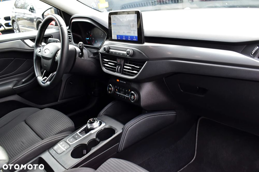 Ford Focus 2.0 TDCi Titanium ASS PowerShift - 9