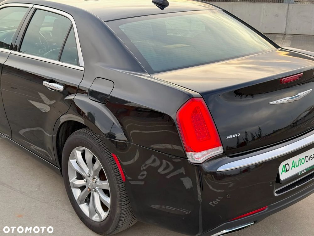 Chrysler 300 - 13
