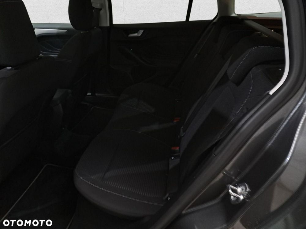 Ford Focus - 12