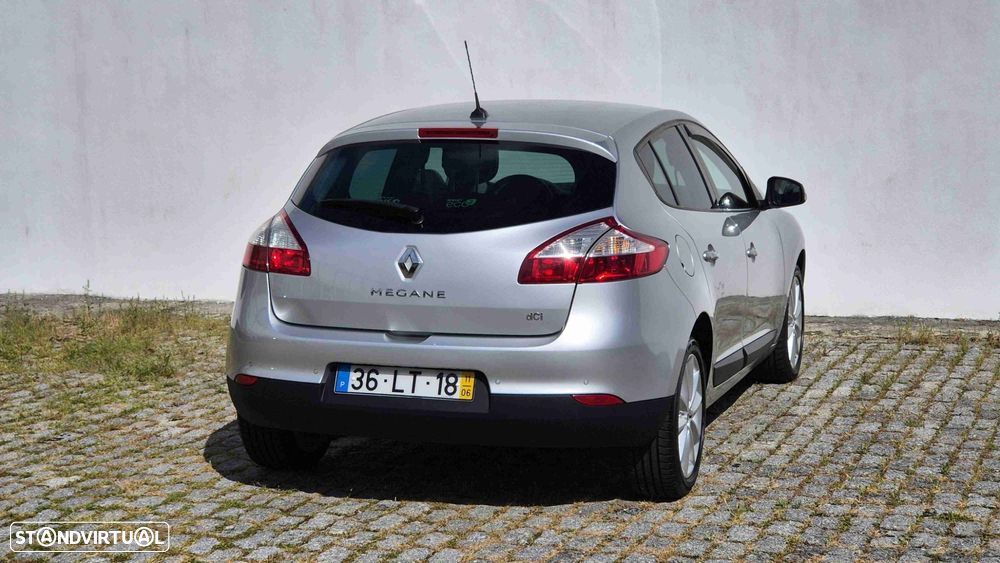 Renault Mégane 1.5 dCi Dynamique S - 7