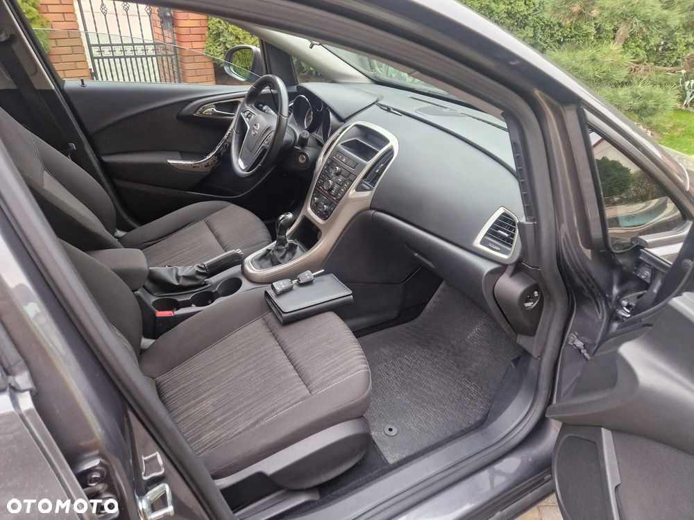 Opel Astra 1.6 Sport - 9