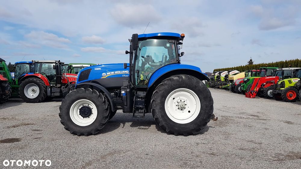 New Holland T7.200 AC 2013R - 29
