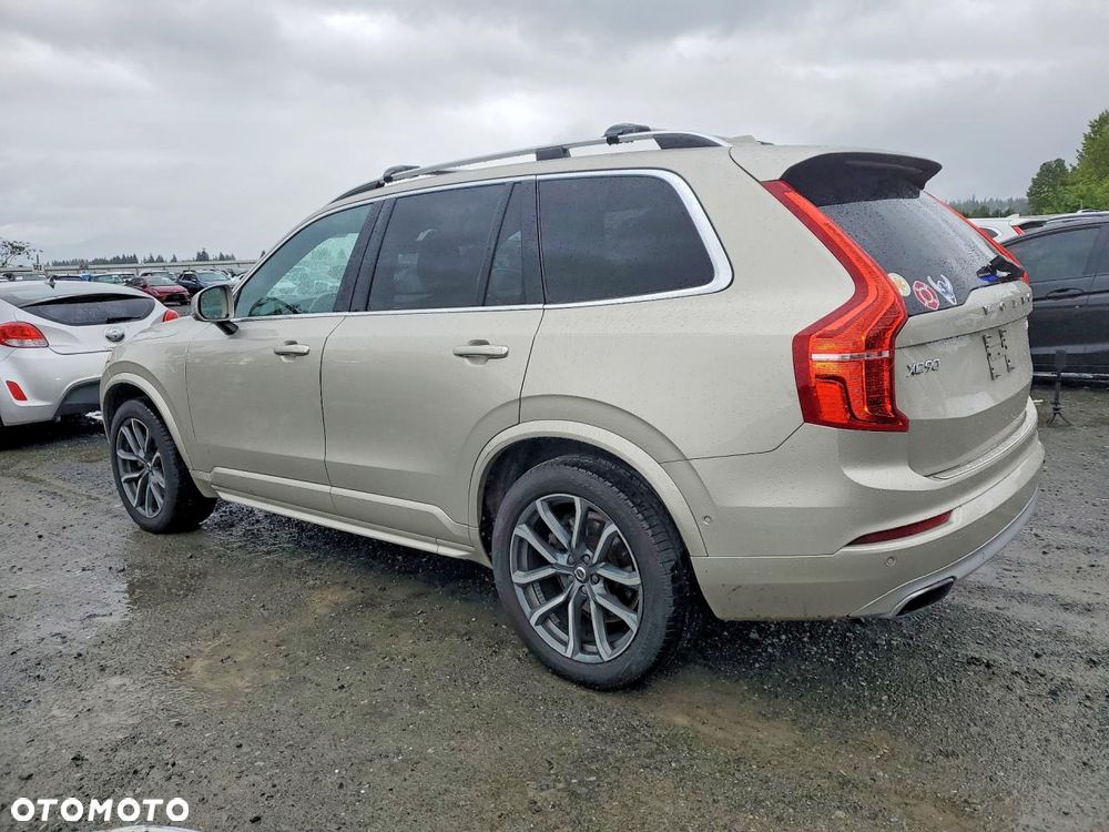 Volvo XC 90 - 2