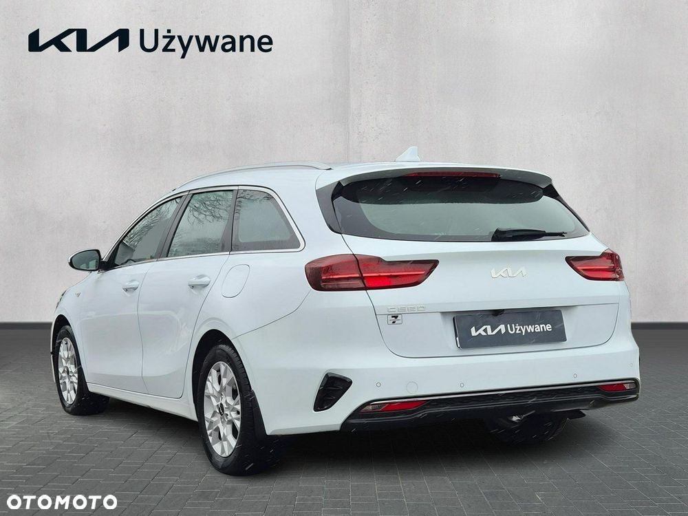 Kia Ceed 1.5 T-GDI M - 4