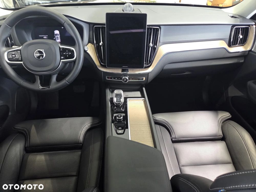 Volvo XC 60 B5 B AWD Ultimate Dark - 22