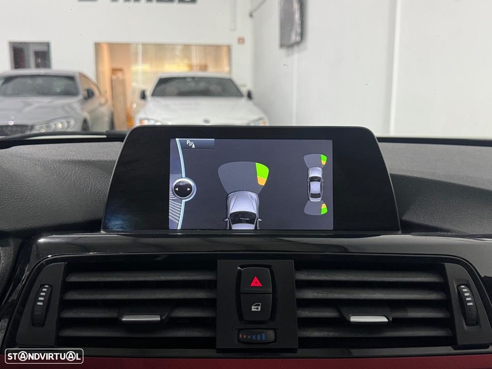 BMW 320 d Auto Pack M - 31