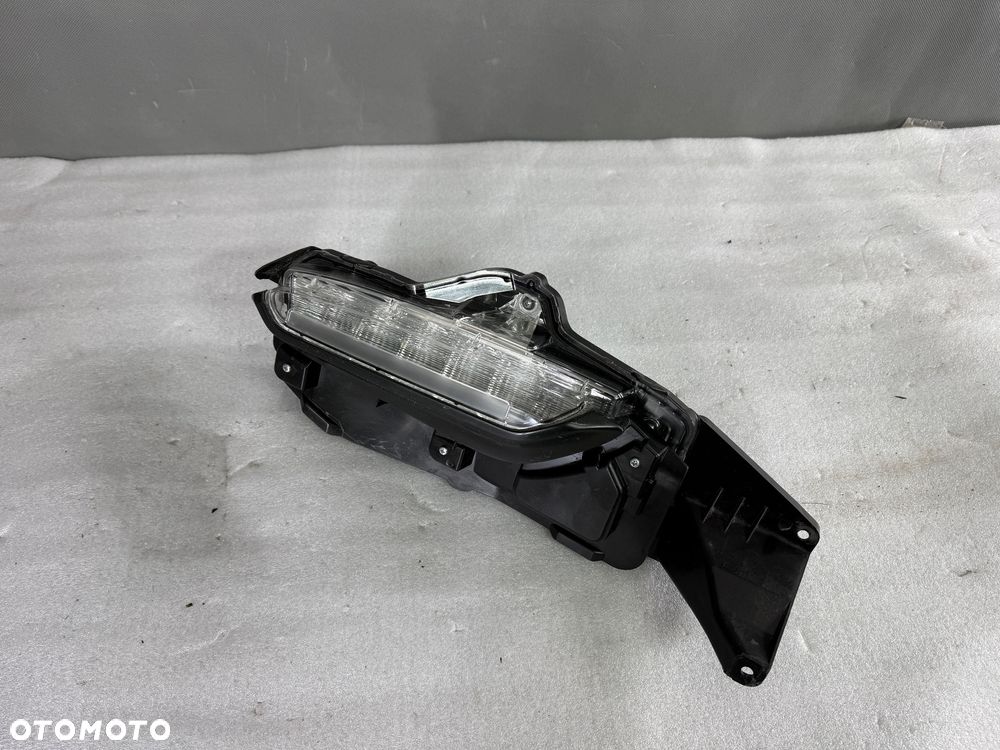 Światła do jazdy dziennej LED przedni  lewe Toyota Yaris Cross 0D317 - 1