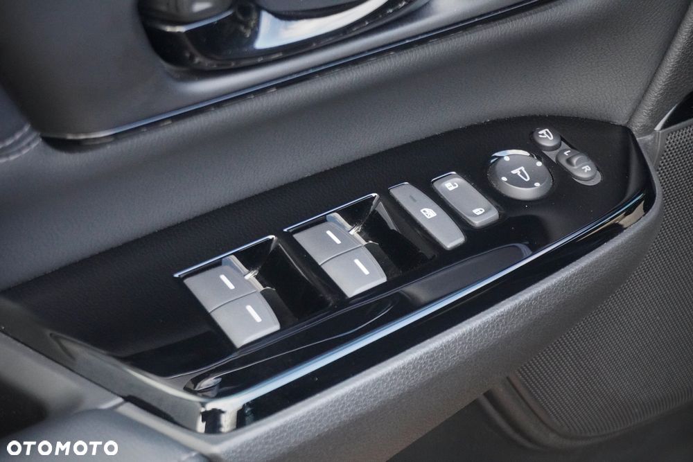 Honda CR-V 2.0 i-MMD Sport Line 2WD CVT - 12