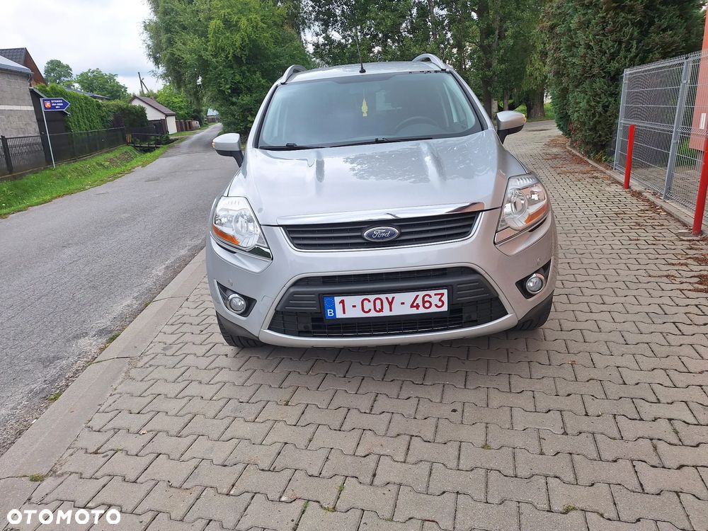 Ford Kuga - 12