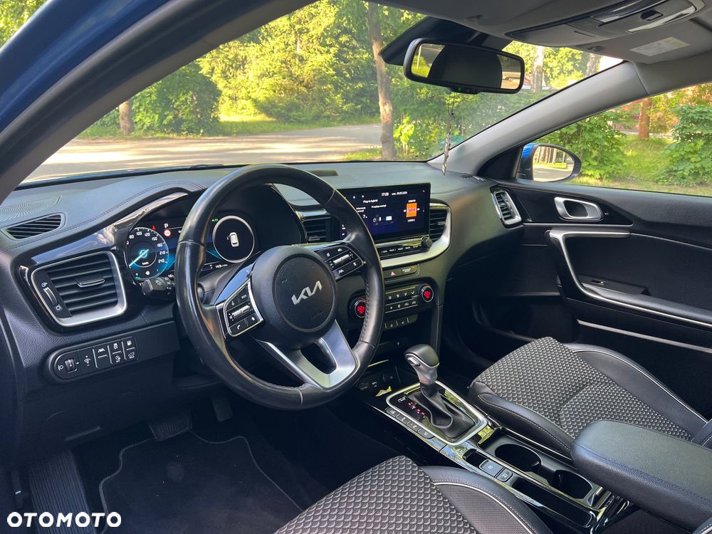 Kia Ceed 1.6 GDI DCT OPF Platinum Edition - 9