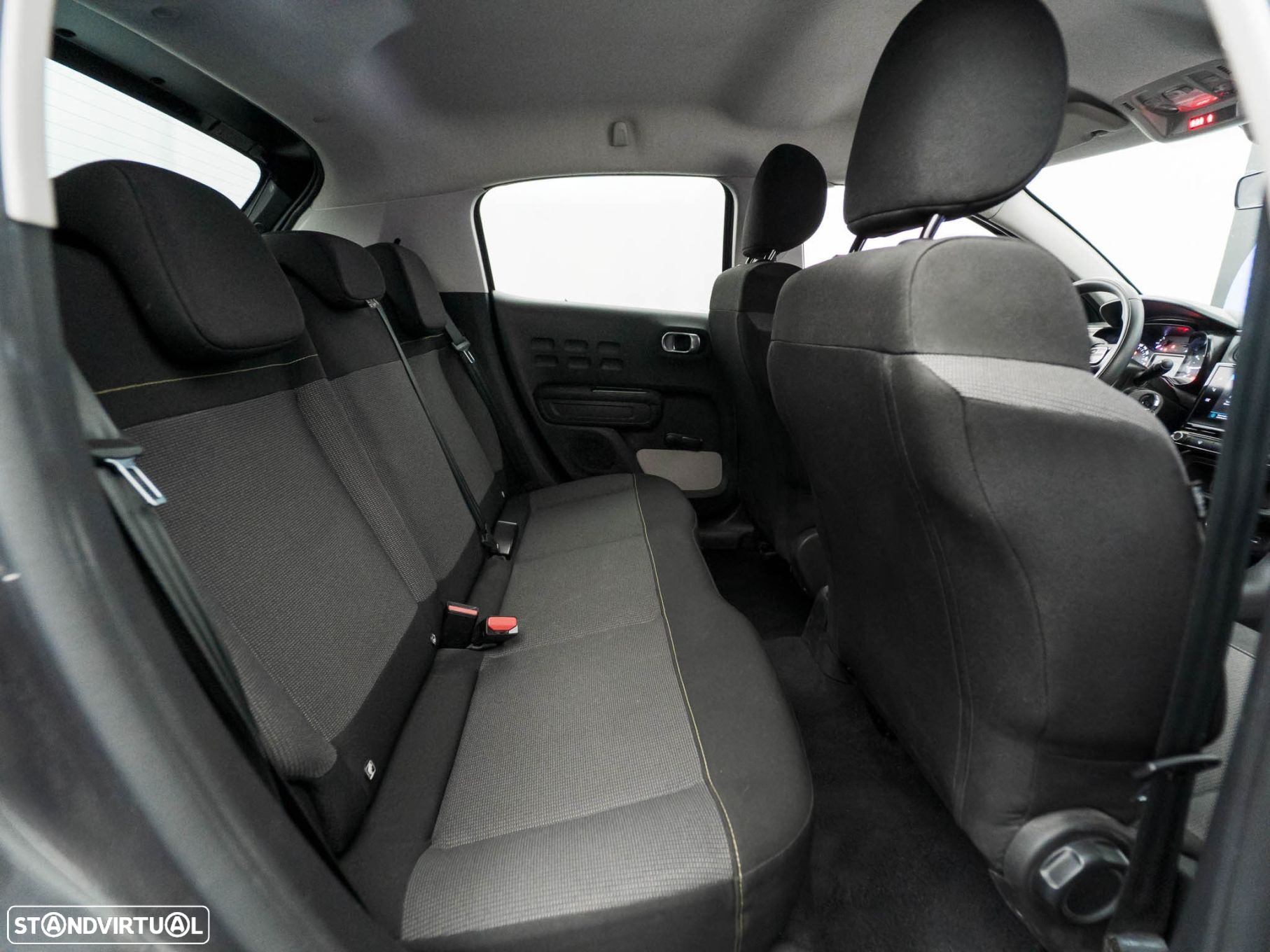 Citroën C3 1.5 BlueHDi Shine Pack - 31