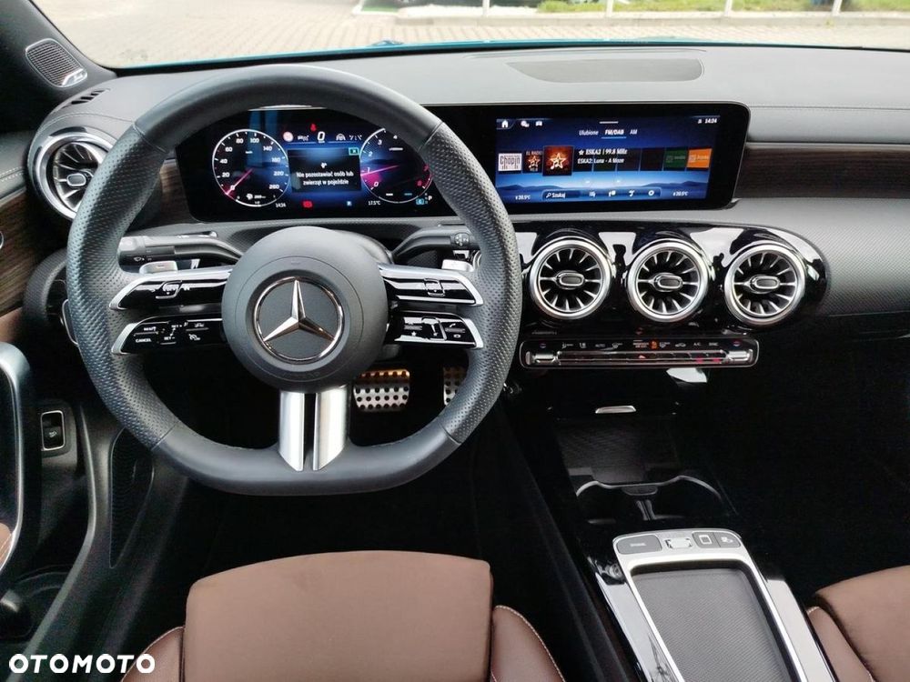 Mercedes-Benz CLA - 14