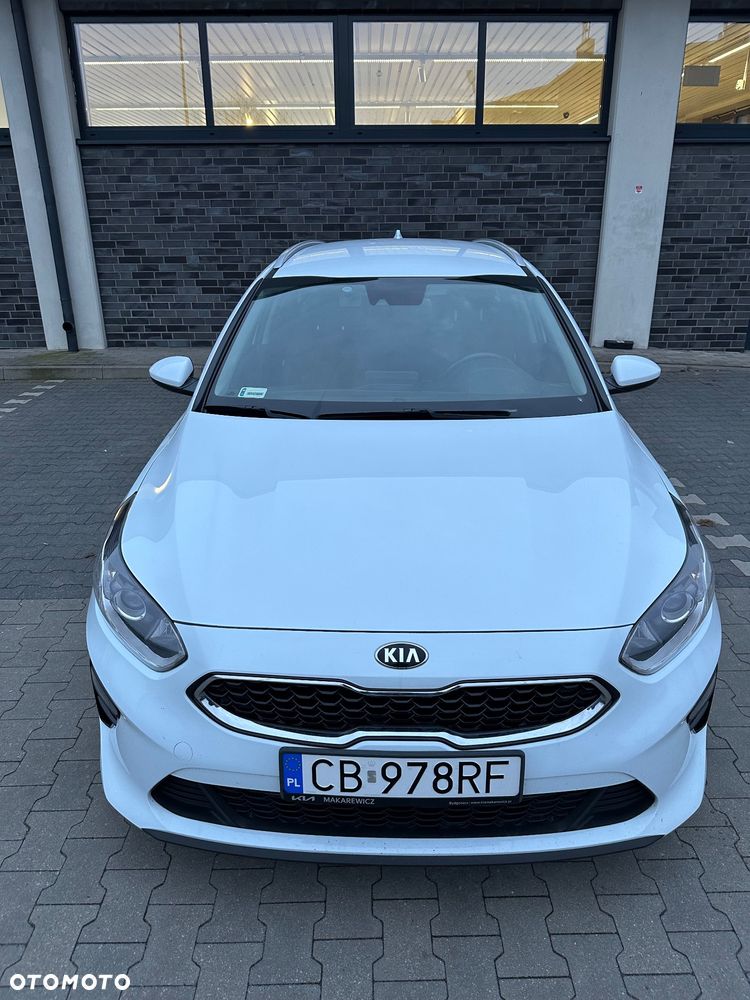 Kia Ceed 1.6 CRDi SCR M - 3